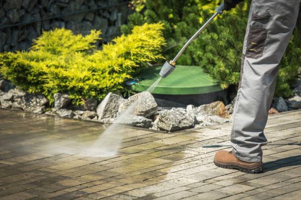 Best Playground Equipment Cleaning  in Montello, WI
