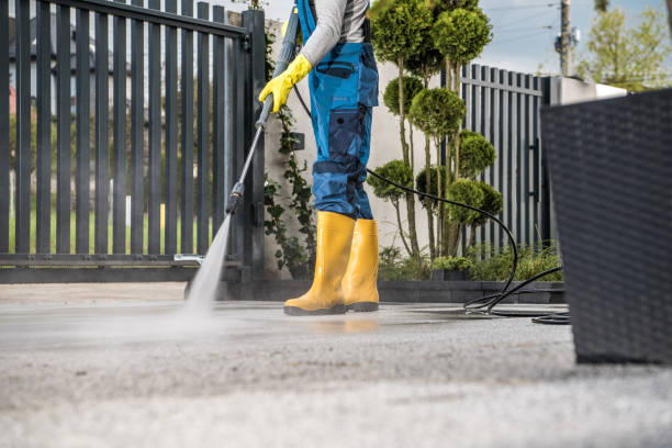 Best Spring Cleaning  in Montello, WI